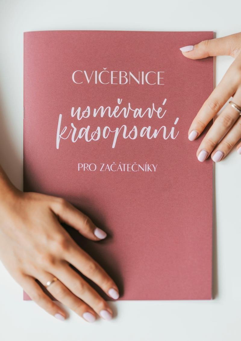 Cvičebnice usměvavé krasopsaní pro začátečníky – Lucie Špatenková